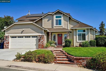 409 Agate Ct