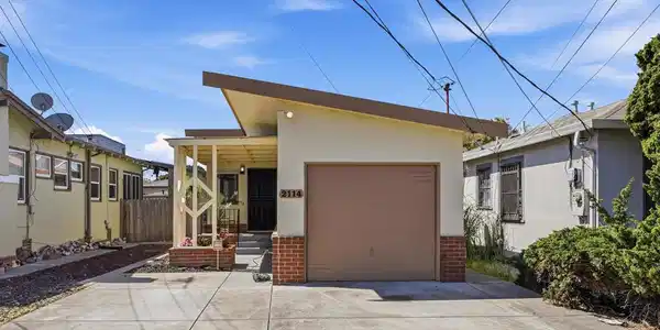 2114 Gaynor Ave