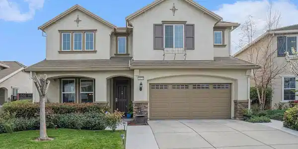 1124 Europena Drive