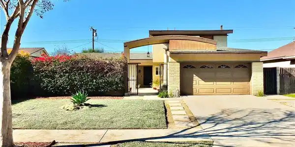 16771 Glenhaven