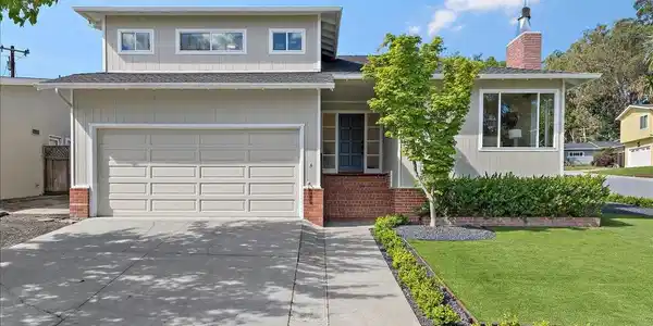 1231 Claremont Drive