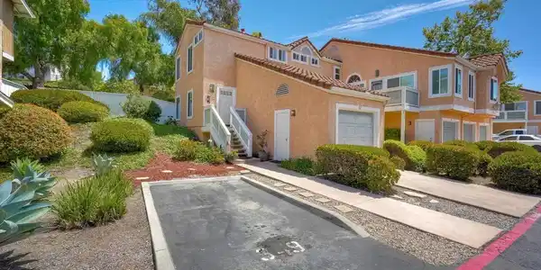 722 Buena Tierra Way