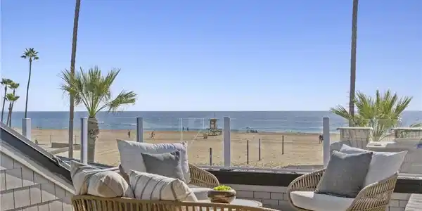 1510 W Oceanfront