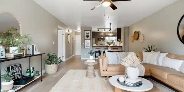 4185 Mount Alifan