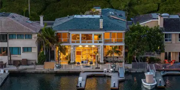 701 Bayside Drive