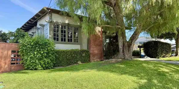 4251 Ibis Street