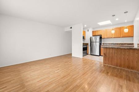 4329 Central Ave