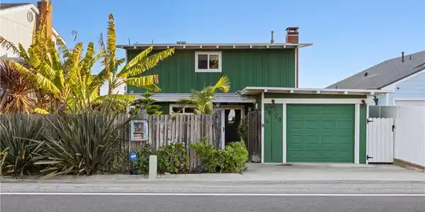 3870 W Pacific Coast Hwy