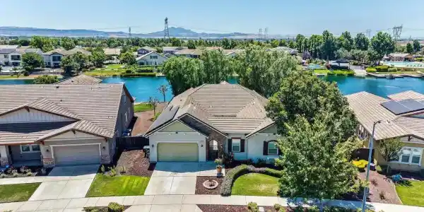 2771 Manresa Shore Ln