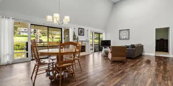 2537 Navarra Drive