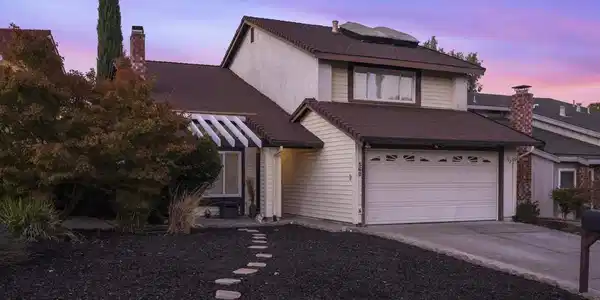 362 Willowcreek Ln