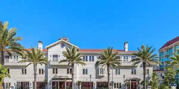 1500 Orange Ave