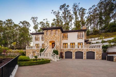 414 Pinehill Road