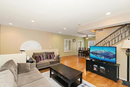 838 Arlington Avenue