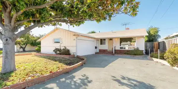 1787 Lawndale Ave