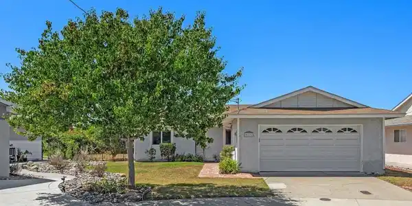 5222 Gaylord Pl