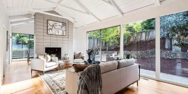 3503 Highland Ave