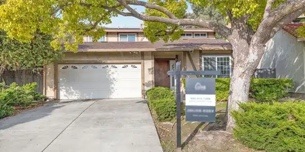 1340 Greenway Dr