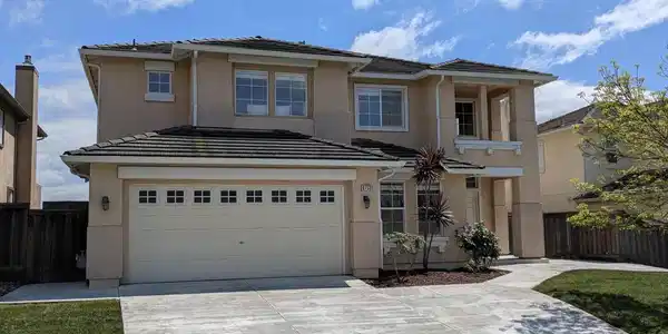 6753 Sunriver Lane