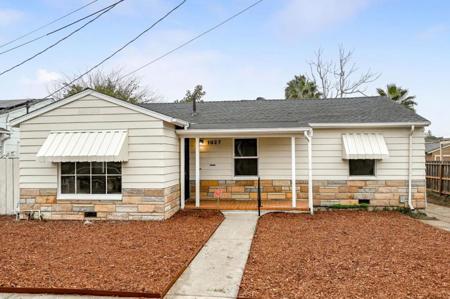 1927 Evergreen Avenue