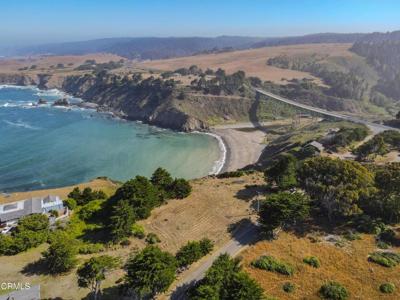 34100 Pacific Reefs Road