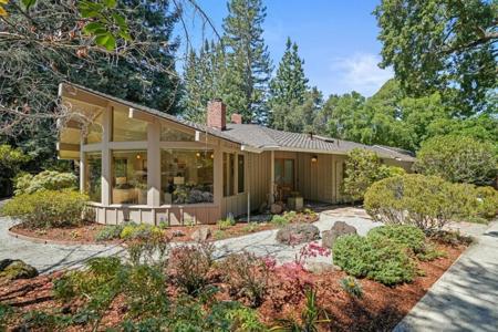 89 Fair Oaks Lane