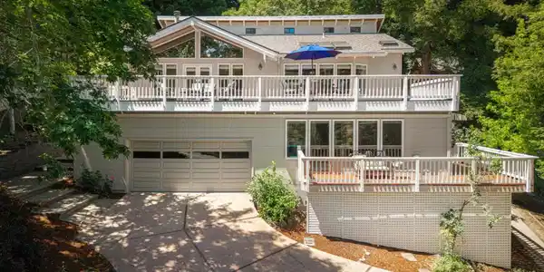 125 Carbonera Drive