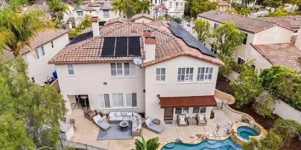 2829 Carrillo Way