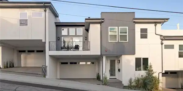 1802 Blossom Lane