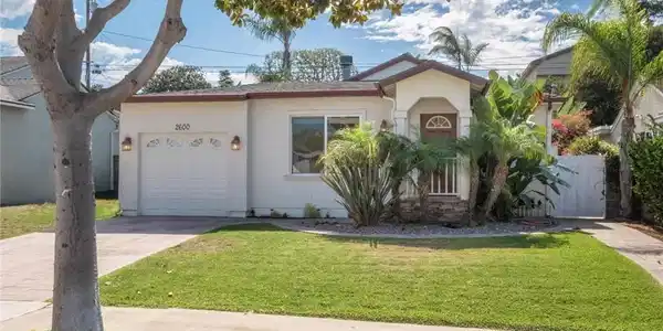 2600 Alvord Lane