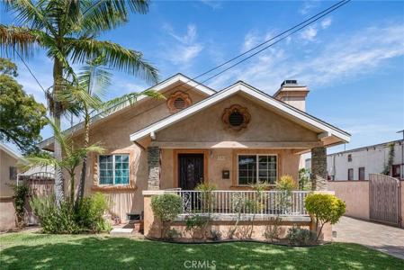 1136 N Marine Avenue