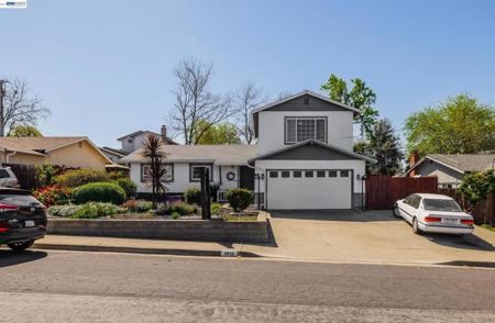 2279 Saint George Dr