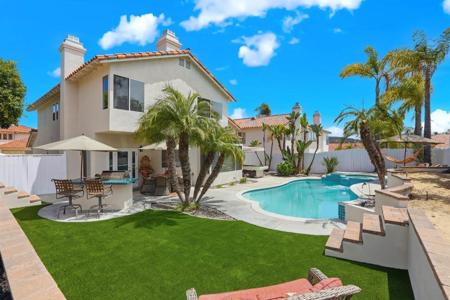 12462 Mona Lisa Street