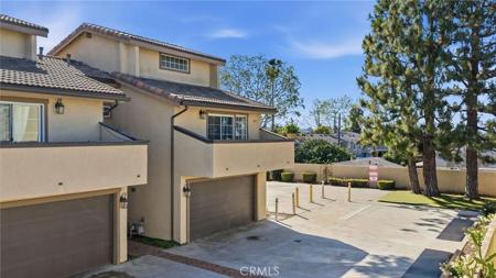 17601 Newland