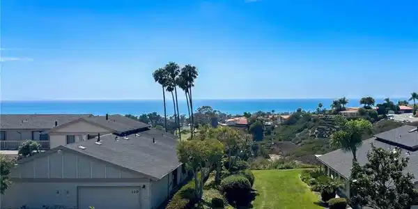 127 Avenida Adobe