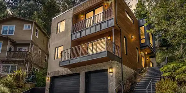 3 West Cir