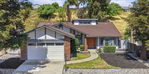 2240 Concord Dr
