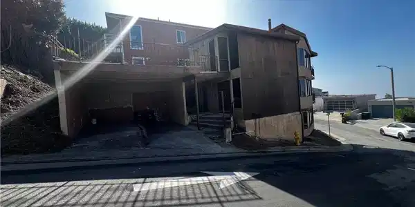 1701 Capistrano