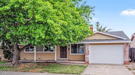 5438 Farina Lane
