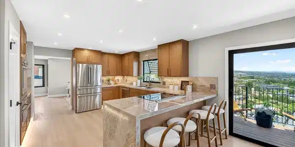 1550 Winding Way