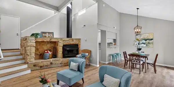 6244 Cabot Court