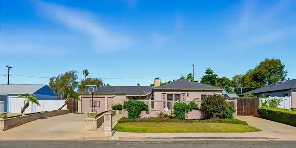 934 Governor Street