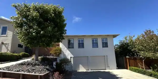 2700 Cottonwood Drive