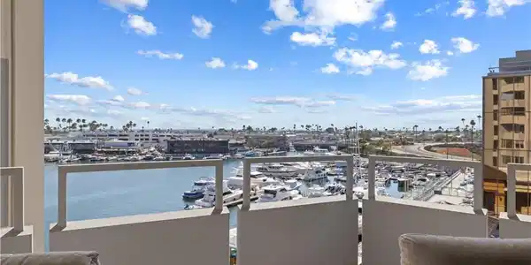 3121 W Coast