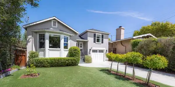 804 Acacia Drive
