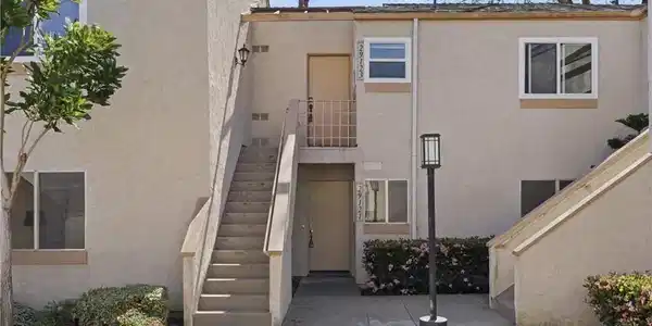 29121 Via Cerrito