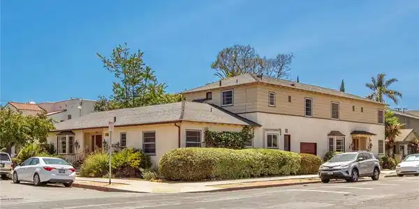 249 Loma Avenue