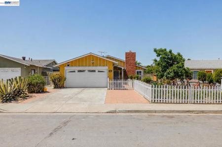 1518 Denali Way