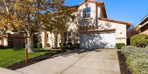 1879 Mount Conness Way
