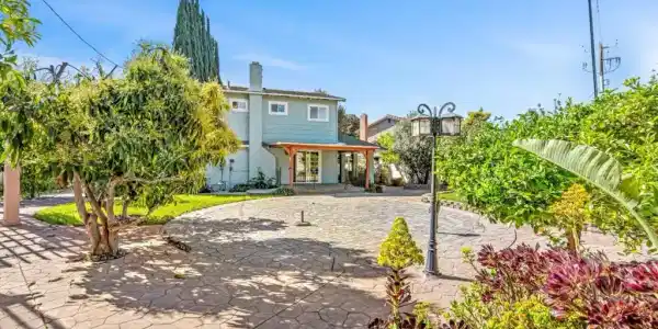 3023 Postwood Drive